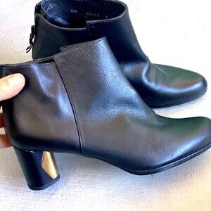 Stuart Weitzman Black Leather Ankle Boots with Gold Detail Heel, Booties Luxury